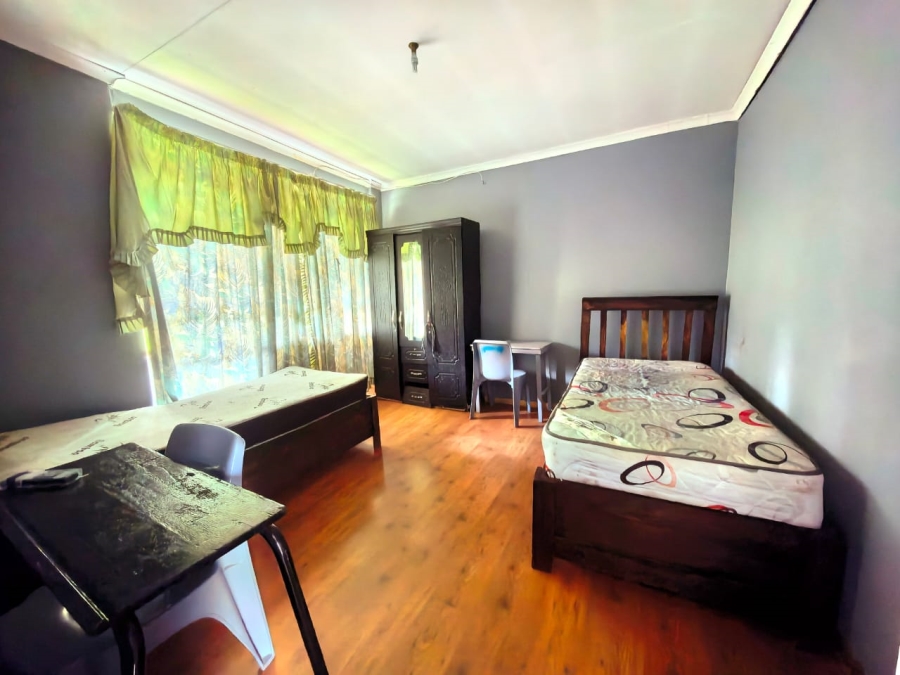 5 Bedroom Property for Sale in Sasolburg Ext 1 Free State